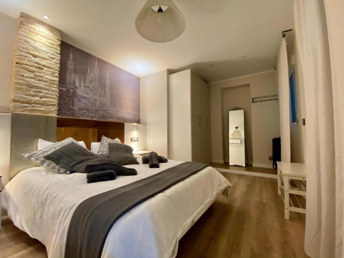 Apartamenticos Studio 39 サラゴサ エクステリア 写真