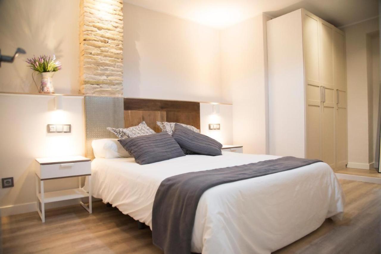 Apartamenticos Studio 39 サラゴサ エクステリア 写真